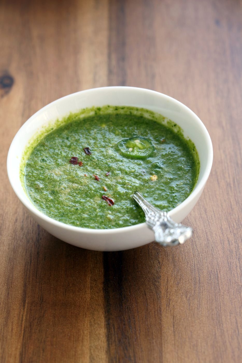 Easy Mint Chutney. Indian Mint Cilantro Chutney to serve with Snacks, Samosa, Chaat, pakoda /fritters, potato cutlets and more. Pudina chutney. Vegan Gluten-free Recipe | VeganRicha.com