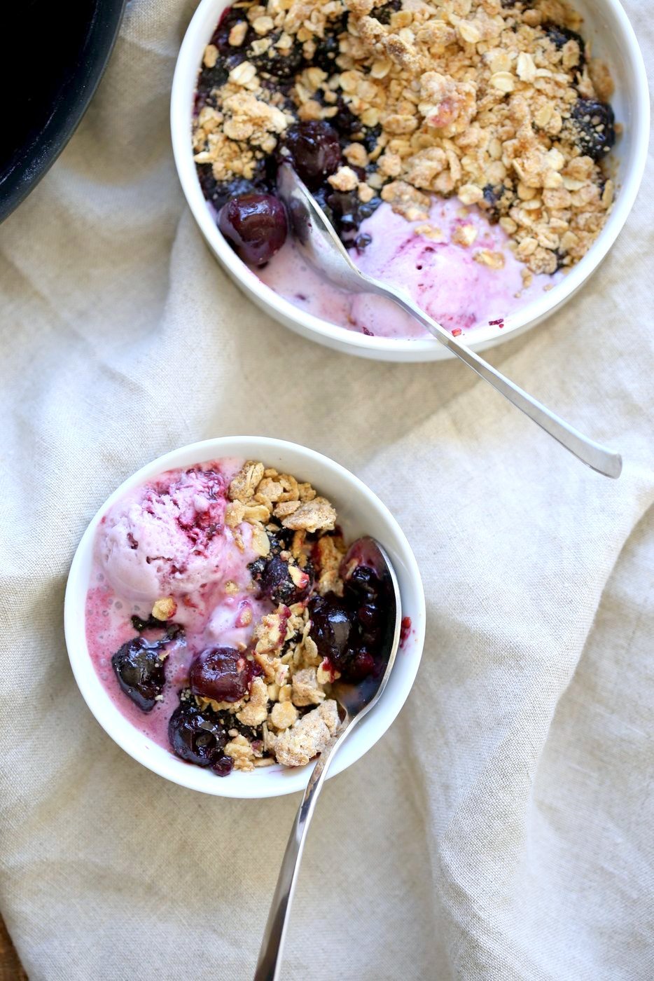 Easy 1 Pot No Bake Cherry Blueberry Crisp. Seasonal Berries cooked to a compote and topped with Toasted Crisp Oat crumble. Serve with favorite ice cream. Vegan Recipe. Can be gluten-free, nut-free | VeganRicha.com