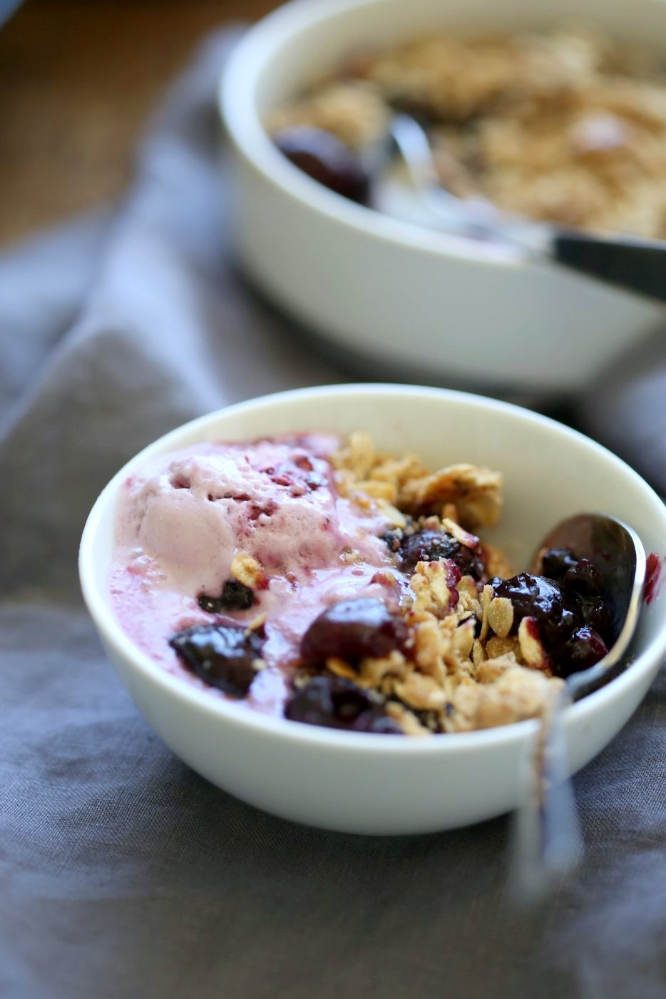 Easy 1 Pot No Bake Cherry Blueberry Crisp. Seasonal Berries cooked to a compote and topped with Toasted Crisp Oat crumble. Serve with favorite ice cream. Vegan Recipe. Can be gluten-free, nut-free | VeganRicha.com