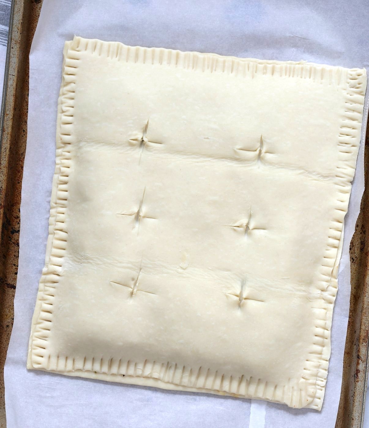 Chickpea Spinach Pie with Berbere Spice. Easy Chickpea Spinach Pastry for holidays and company with vegan puff pastry. Use spices or blends of choice. Use lentils for variation. Vegan Soy-free Nut-free Recipe.  | VeganRicha.com