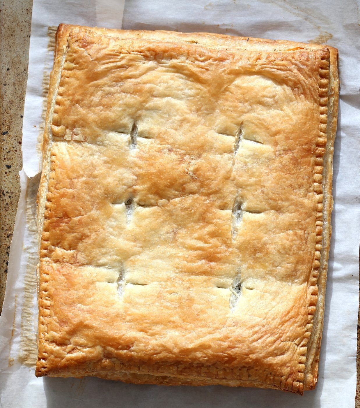 Chickpea Spinach Pie with Berbere Spice. Easy Chickpea Spinach Pastry for holidays and company with vegan puff pastry. Use spices or blends of choice. Use lentils for variation. Vegan Soy-free Nut-free Recipe.  | VeganRicha.com