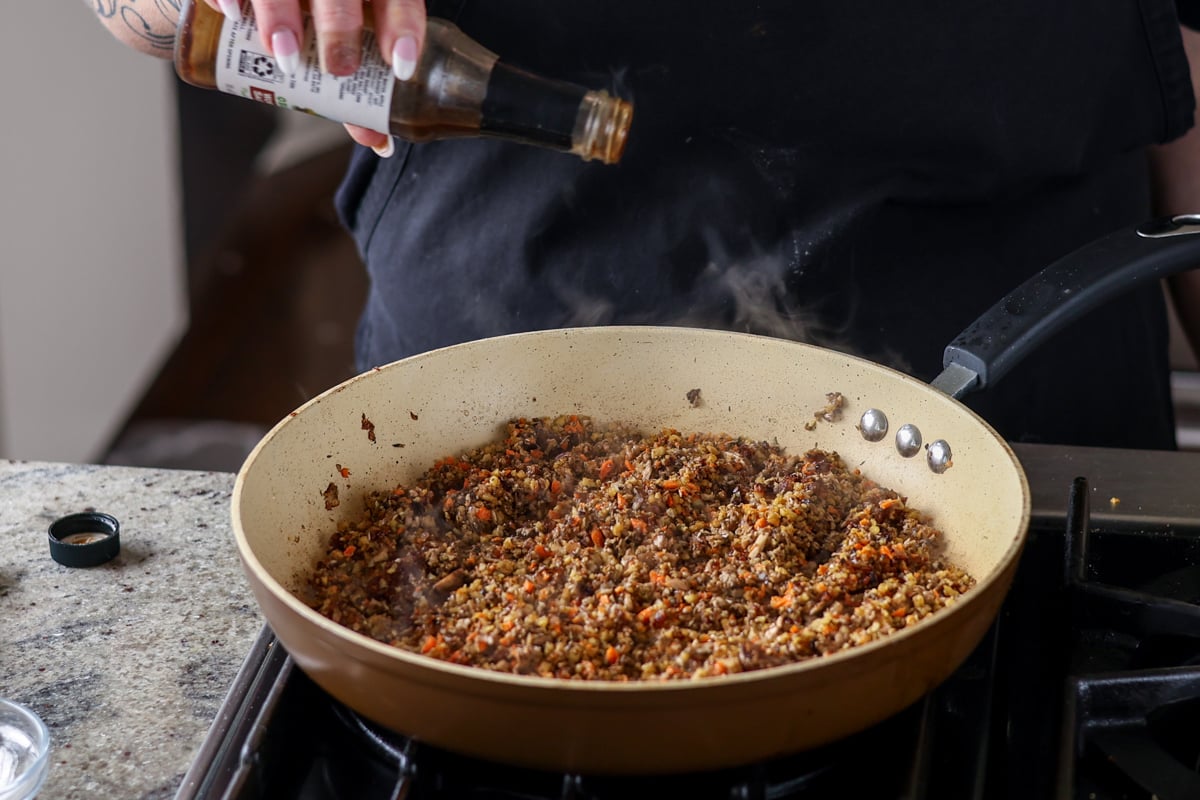 adding vegan Worcestershire sauce tot he mixture