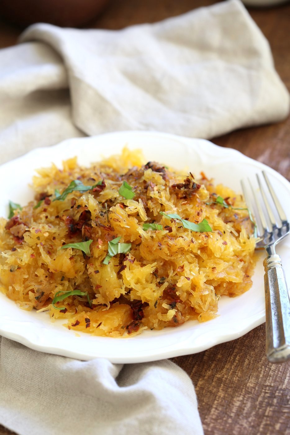 Spaghetti Squash Pasta with Sundried Tomato, Garlic & Basil. Light Dinner with no Grains. Add some spiced chickpeas or baked tofu for variation. #Vegan #Glutenfree Soy-free #Recipe #veganricha | VeganRicha.com