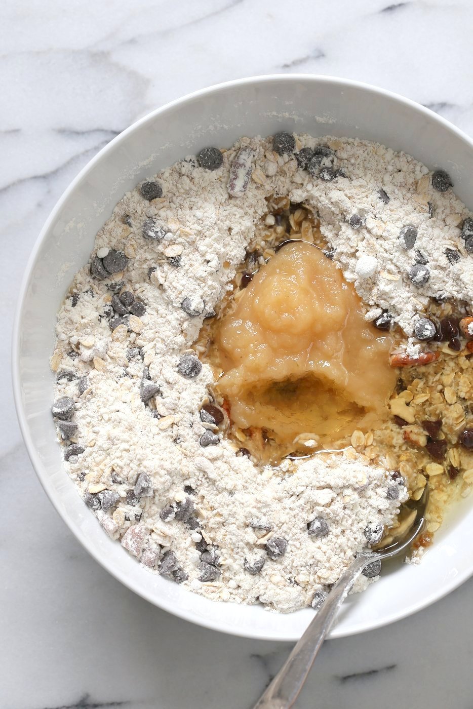Vegan Cowboy Cookies Mix makes great Jar gifts for the Holiday Season. Layer oats, flour, coconut, chocolate sugar and pecans. Mix, add applesauce and oil, and bake. #veganricha #Vegan #Recipe Can be #glutenfree. | VeganRicha.com