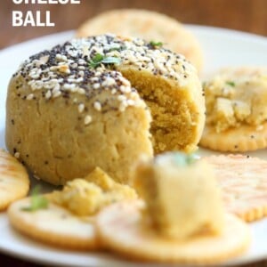 Everything bagel Seasoning Vegan Cheese Ball. No soaking, blending, straining needed! 10 minute vegan cheese ball. Gluten-free. Can be soy-free #vegan #cheese #veganricha | VeganRicha.com