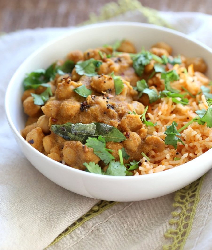 Chana Gassi /Ghassi - Mangalorean Coconut Onion sauce with Chickpeas. Regional Indian Curry simplified. #Vegan Gluten-free Soy-free Nut-free #Recipe #veganricha | VeganRicha.com
