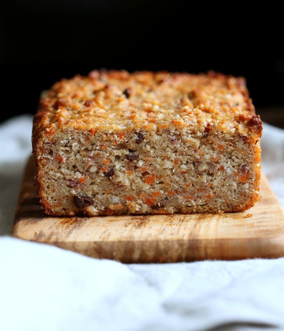 Gluten free Banana Bread. Grain-free Flourless Carrot Banana Bread. No Gum, no Aquafaba. #Vegan #grainfree #Glutenfree Soy-free #recipe. | VeganRicha.com