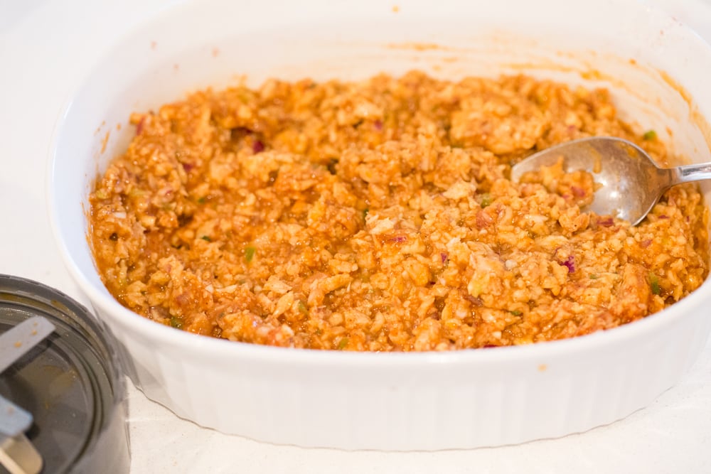 Mango BBQ Soy Curls or Jackfruit Tacos. Shredded Soy Curls or Jackfruit make a an amazing carrier for bbq sauce. Some Mango or other fruit puree takes it to the next level. Serve in sandwiches or tacos with slaw. #Vegan #Glutenfree #Recipe #veganricha | VeganRicha.com