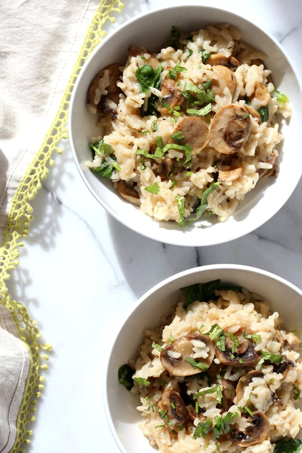 Instant Pot Mushroom Risotto. Easy Vegan Mushroom Risotto made in Instant Pot Pressure cooker. Saucepan option. #Recipe #soyfree #nutfree #vegan #glutenfree #veganricha #instantpot | VeganRicha.com