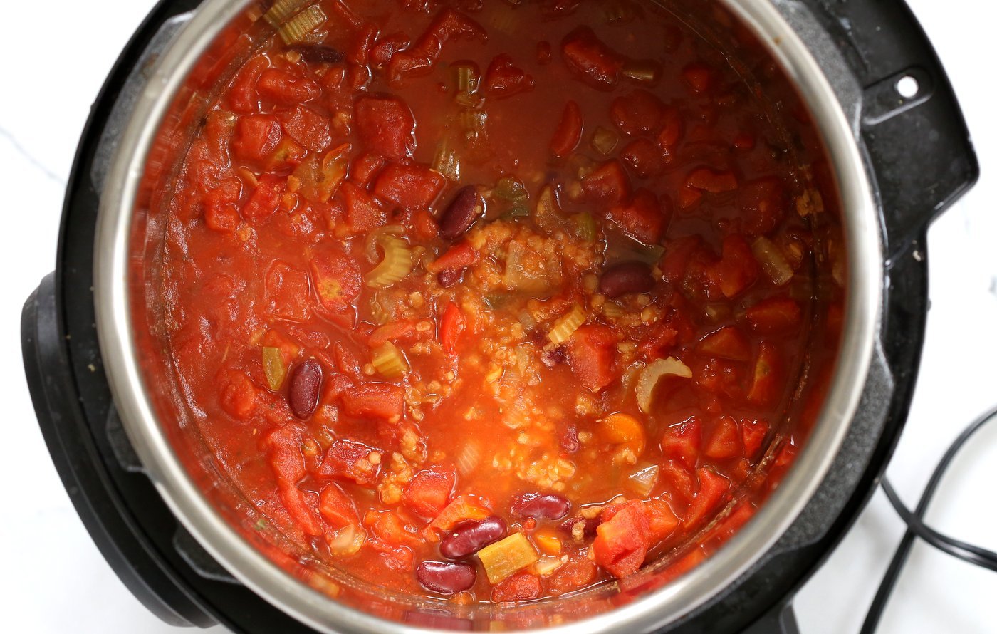 Instant Pot Vegan Chili - Oil-free Kidney Bean Red Lentil Chili. Easy Bean Lentil Soup. #Vegan #Glutenfree #Nutfree #Soyfree #Recipe #veganricha | VeganRicha.com