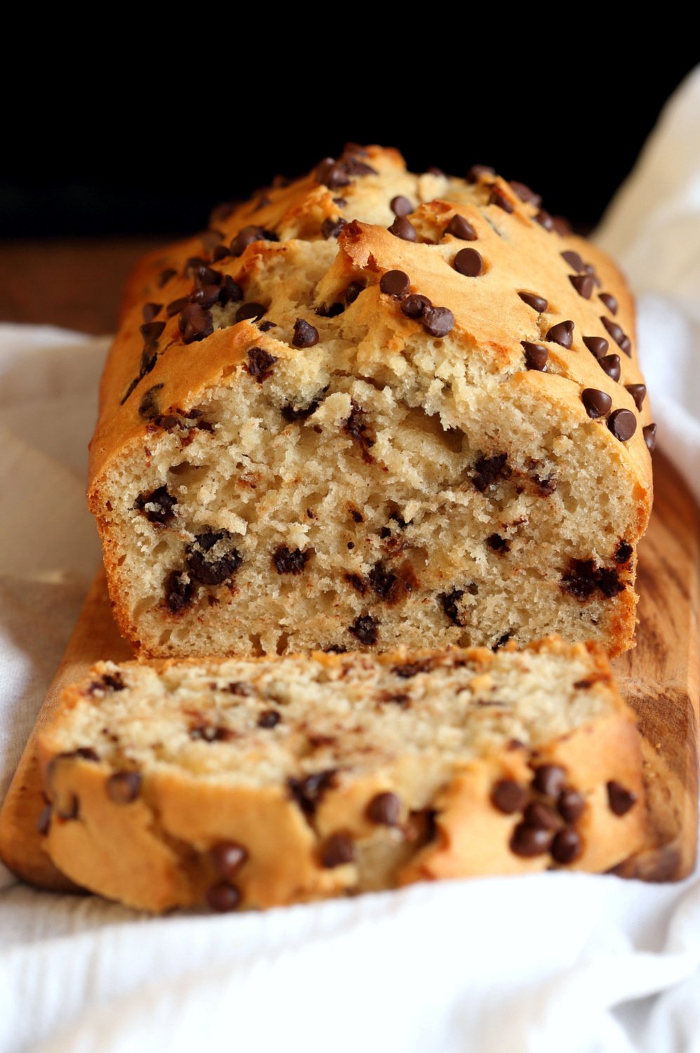 Vegan Chocolate Chip Cake Recipe. This Chocolate Chip Quick Bread is super easy and popular to everyone. Add seasonal berries, make cupcakes, add a streusel for variation. #Vegan #Soyfree #Nutfree #Recipe GF option #veganricha | VeganRicha.com