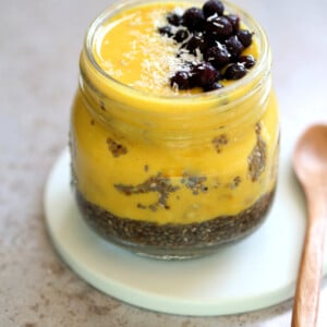 Mango Overnight Oats with Turmeric and Chia Seeds. Golden Overnight Oats. #Vegan #Glutenfree #Nutfree #Soyfree #Recipe #veganricha #breakfast | VeganRicha.com