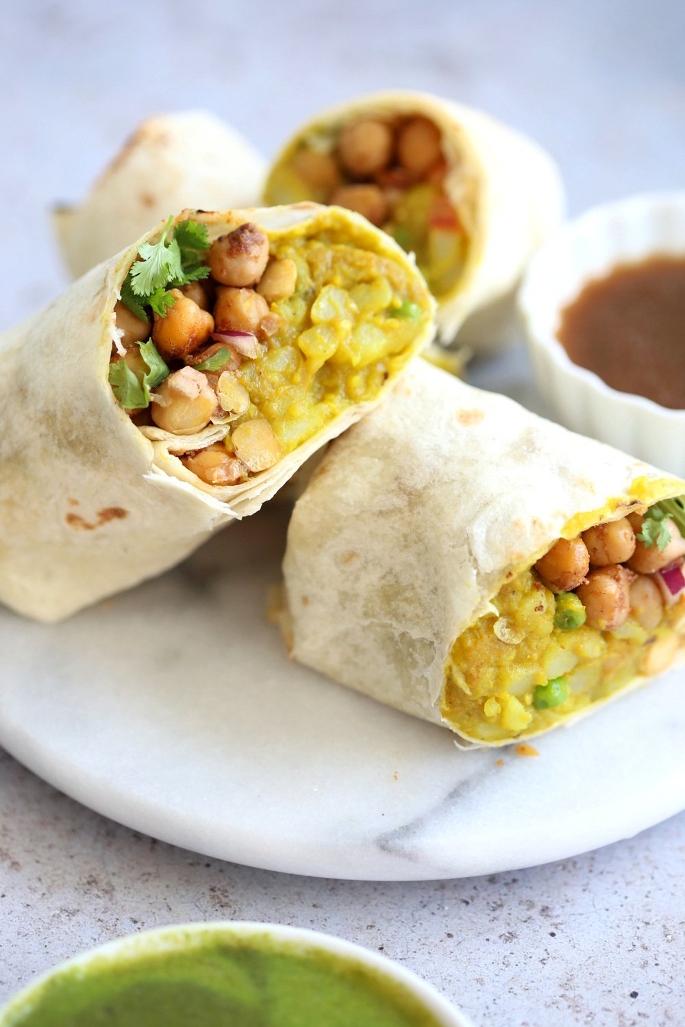 Samosa Wraps - Spiced Potatoes, Chickpeas, Chutney Burrito. Easy Spiced Potato Chickpea Burrito for lunch, picnic or carry out. #VeganRicha #Vegan #Nutfree #Soyfree #Recipe  Easily #Glutenfree
