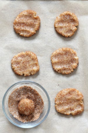 Easy Vegan Cardamom Cookies. These soft cookies are a cross between cardamom shortbread and snickerdoodles. #Vegan #Soyfree Recipe. #Glutenfree option.