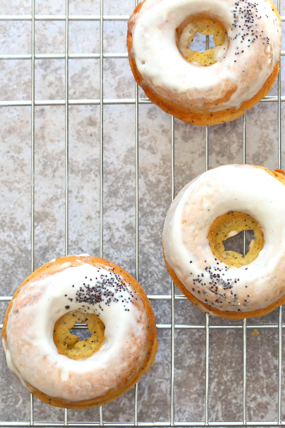 Vegan Lemon Poppy Seed Donuts. Easy Baked Lemon Doughnuts ready in 30 Mins. #Vegan #Soyfree #Recipe #veganRicha Gluten-free, Nutfree option.