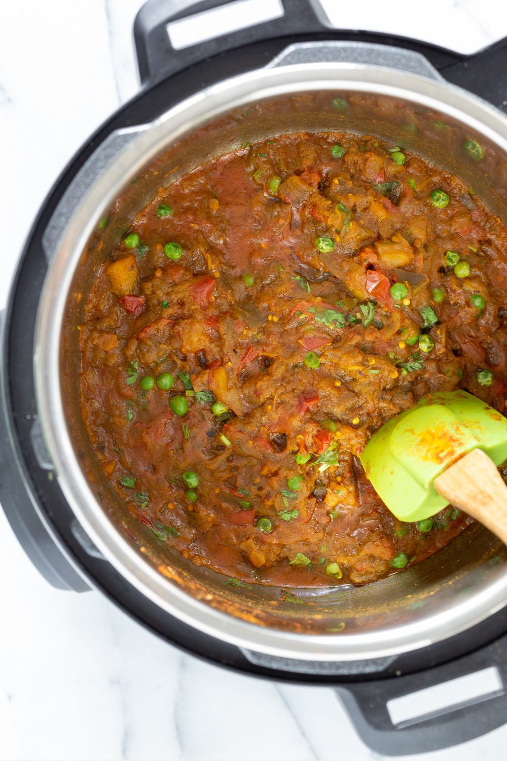 Instant Pot Baingan Bharta Recipe - Spiced Mashed Eggplant. Serve as dip with flatbread or with curries or Dals. #Vegan #Glutenfree #Nutfree #Soyfree #Recipe #VeganRicha