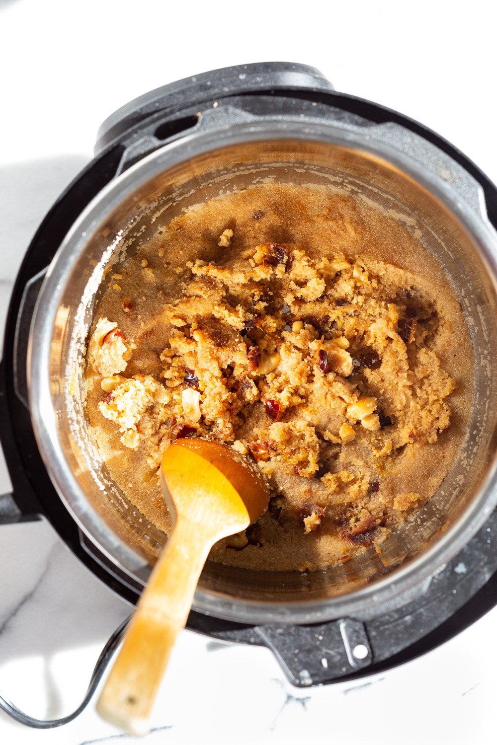 Instant Pot Sooji Halwa - Rava Kesari / Sheera. Vegan Indian Spoon Fudge. Add pineapple or bananas for Pienapple or Banana Sheera. Can be nutfree, glutenfree #veganricha #vegan #indian #soojihalwa