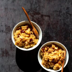 Instant Pot Sooji Halwa - Rava Kesari / Sheera. Vegan Indian Spoon Fudge. Add pineapple or bananas for Pienapple or Banana Sheera. Can be nutfree, glutenfree #veganricha #vegan #indian #soojihalwa