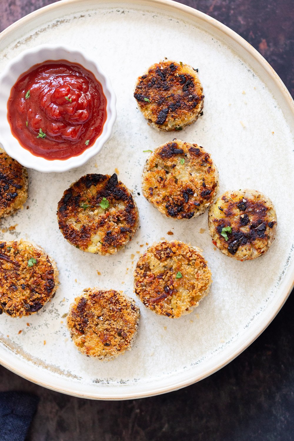 Potato Cauliflower Patties Vegan Recipe. Easy Cauliflower croquettes, pan fried or baked. #Vegan #Soyfree #Nutfree #VeganRicha #Recipe . Can be glutenfree | VeganRicha.com