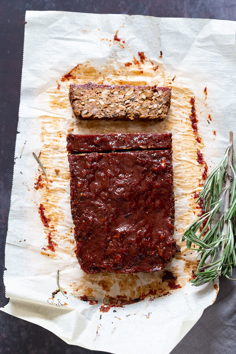This Vegan Meatloaf is flavorful, decadent, nutty and great for anyone wanting a no bean/lentil loaf. Use nuts of choice. #Vegan #Recipe #VeganRicha . Can be Glutenfree
