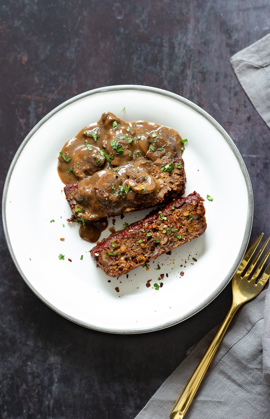 This Vegan Meatloaf is flavorful, decadent, nutty and great for anyone wanting a no bean/lentil loaf. Use nuts of choice. #Vegan #Recipe #VeganRicha . Can be Glutenfree Soyfree