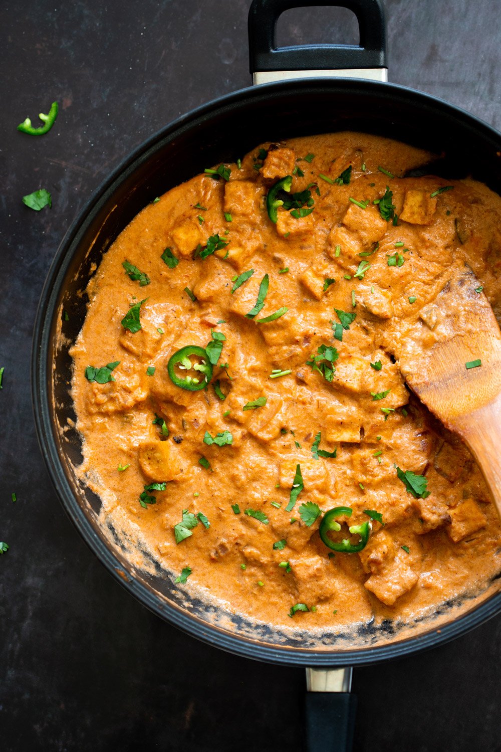 Tofu Amritsari Masala. This Amritsari Sauce uses toasted cayenne and spices to make a smoky creamy tomato sauce. Add chickpeas, veggies or veggie meats for variation. #Vegan #Glutenfree #Recipe. Can be Soyfree, Nutfree #veganRicha 