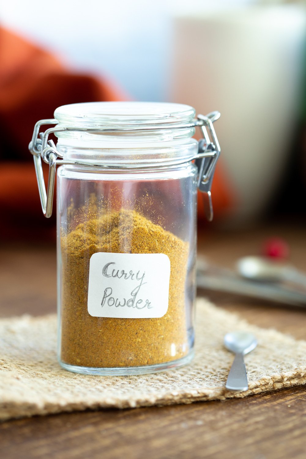 Easy Homemade Curry Powder Recipe! Adjust the ingredients to make your favorite curry spice. Use the seasoning in curries, roasted veggies, bowls, add to beans, hummus. Vegan Recipe #VeganRicha