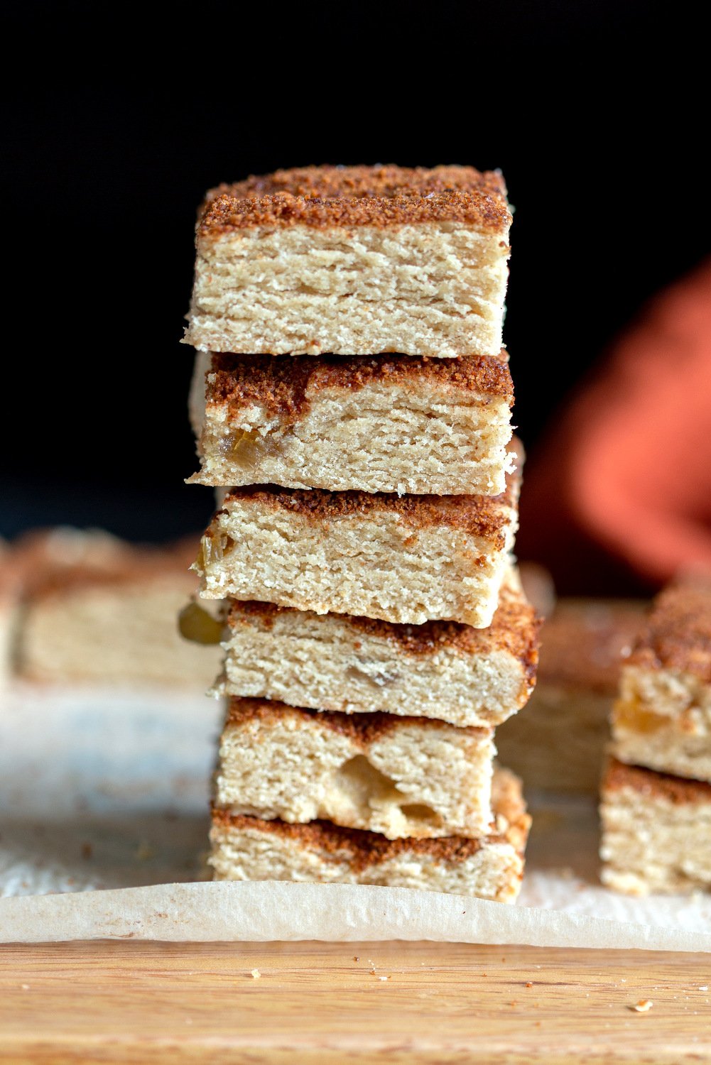 These Vegan Snickerdoodle Bars need 1 Bowl and 30 mins. Easy Snickerdoodle cookie bars short bread like, cinnamony and delicious. Glutenfree option.  #vegan #recipe #snickerdoodlebars #veganRicha