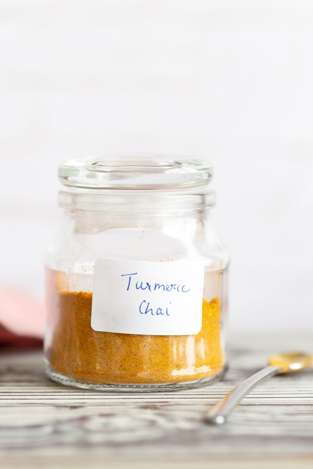 Golden Chai Mix for Turmeric Chai Latte. Golden Milk Mix + Chai Spice is a perfect start to the morning. This mix is great for gifting, and use in curries, dals, stews, with veggies. #caffeinefree #Vegan #VeganRicha #goldenchaimix #turmericchaimix #goldenmilklatte #Glutenfree #Soyfree #Nutfree #Recipe