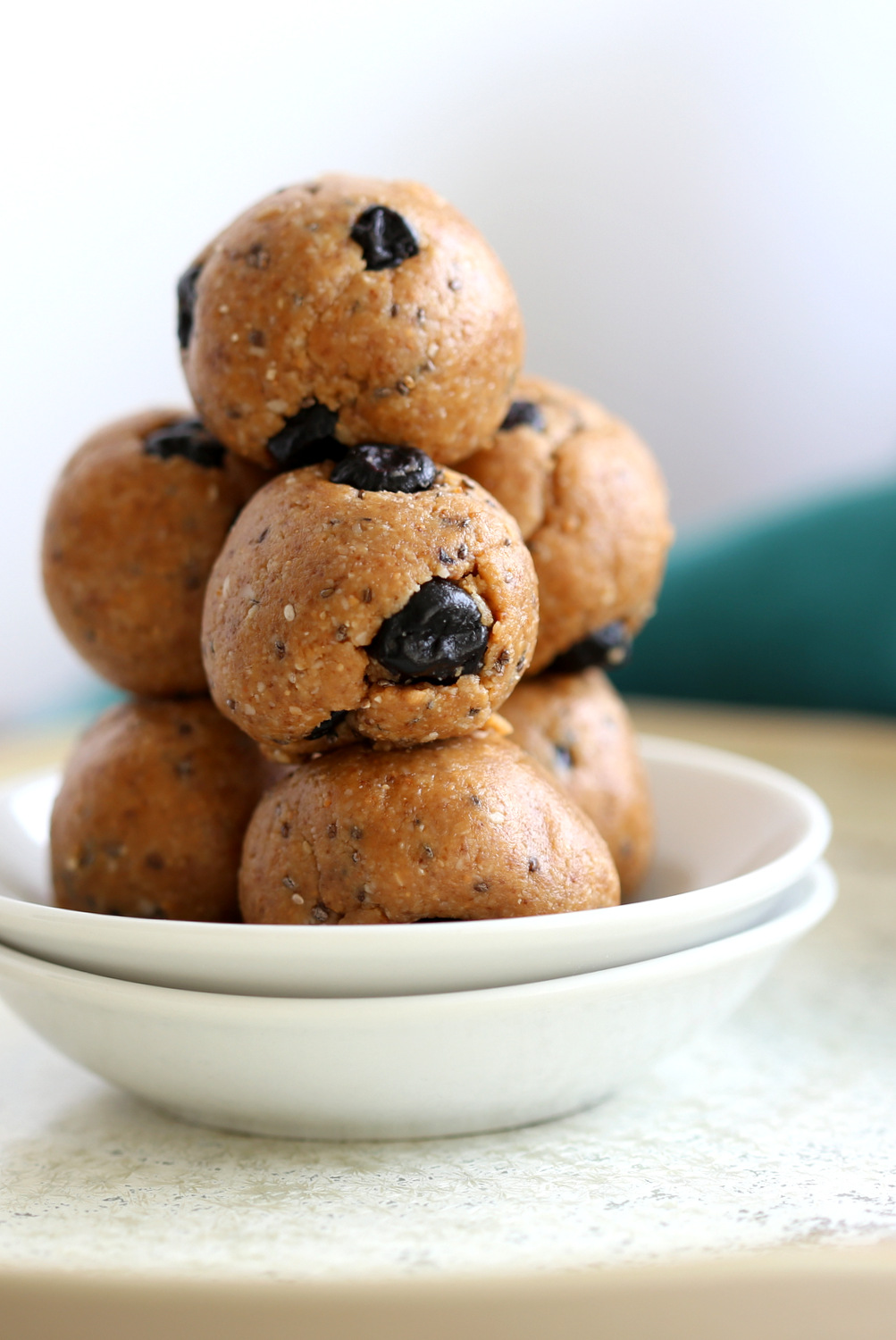 Vegan Blueberry Muffin Energy Bites, 1 Bowl 15 Minute. 8 Ingredient Blueberry energy balls for Snacking. #vegan #Glutenfree #Grainfree #Soyfree #Recipe #VeganRicha #blueberryenergybites