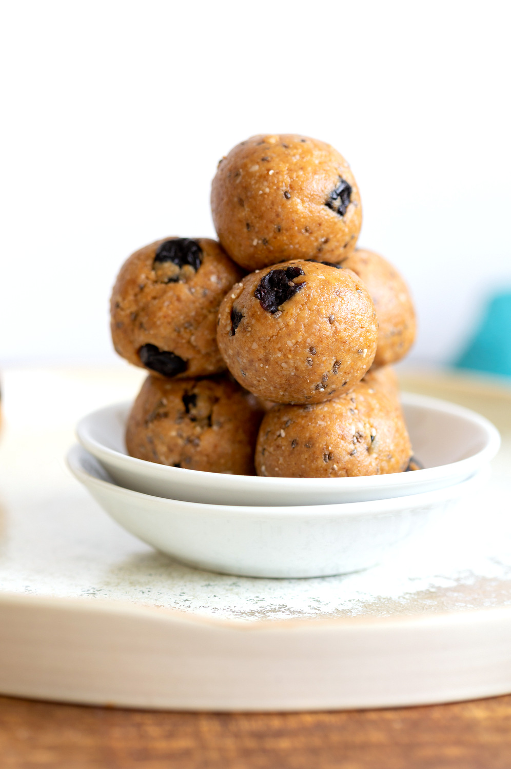 Vegan Blueberry Muffin Energy Bites, 1 Bowl 15 Minute. 8 Ingredient Blueberry energy balls for Snacking. #vegan #Glutenfree #Grainfree #Soyfree #Recipe #VeganRicha #blueberryenergybites