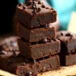 Vegan Chickpea Brownies. Grain-free Brownies with chickpeas and nut butter or seed butter. These #Vegan #Glutenfree Brownies Can be made without nuts. Fudgy Healthy No Added Oil, No Added refined sugar #Soyfree #veganRicha #chickpeabrownies #recipe