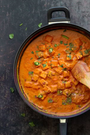 Vegan Paneer Lababdar with Tofu. Tofu with Luscious Tomato Cashew Ginger Sauce. Use this Delicious Indian Sauce with other proteins, chickpeas, veggies, chickpea tofu, tempeh, seitain.ย #VeganRicha #Paneerlababdar #Vegan #Glutenfree #Recipe Nutfree Soyfree options