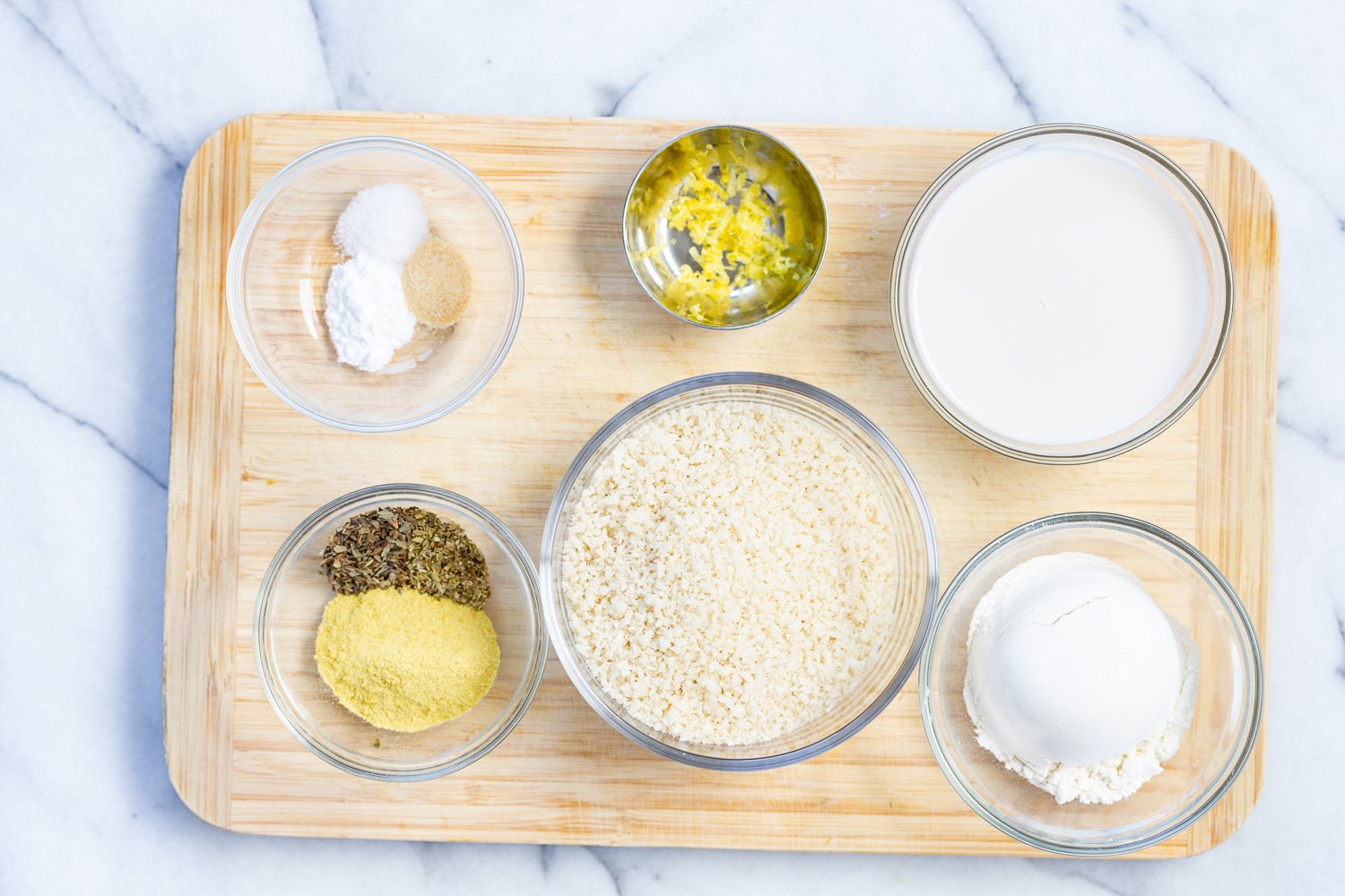 Ingredients for baked breaded eggplant in bowls