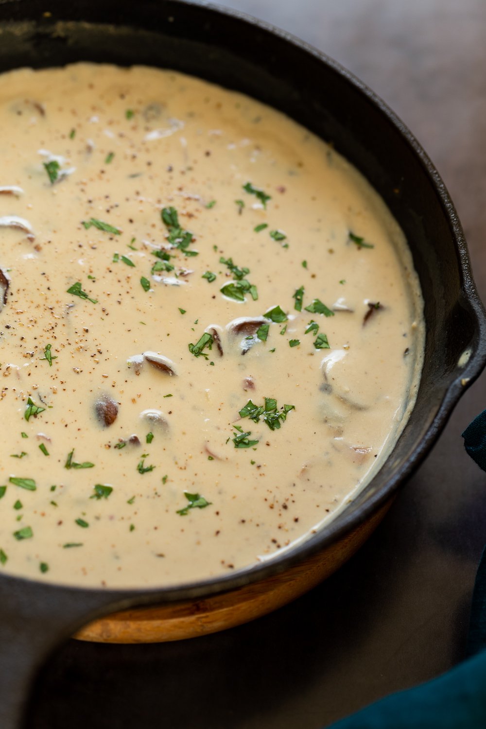 Creamy Vegan Mushroom Sauce in a black skillet