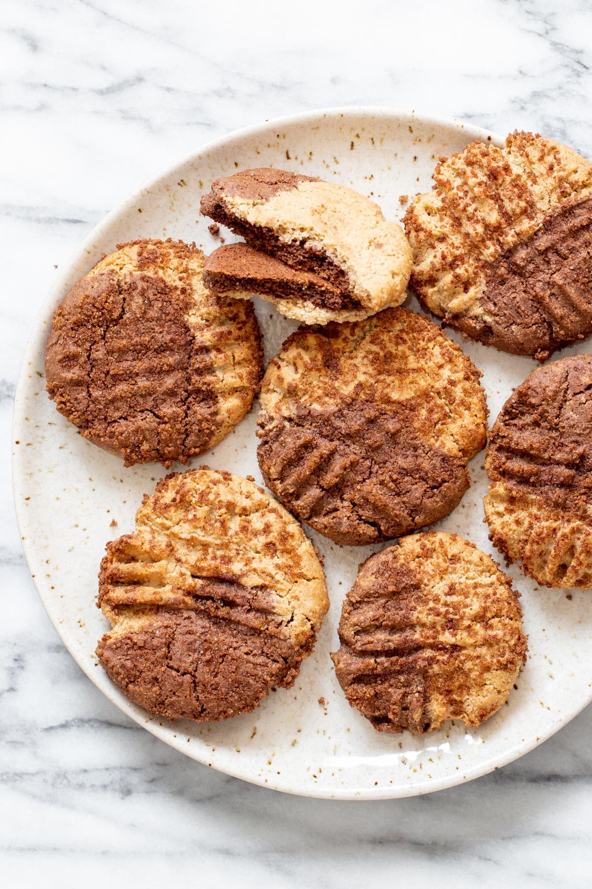 vegan snickerdoodles overhead shot of a plate with vegan pumpkin spice snickerdoodle cookies