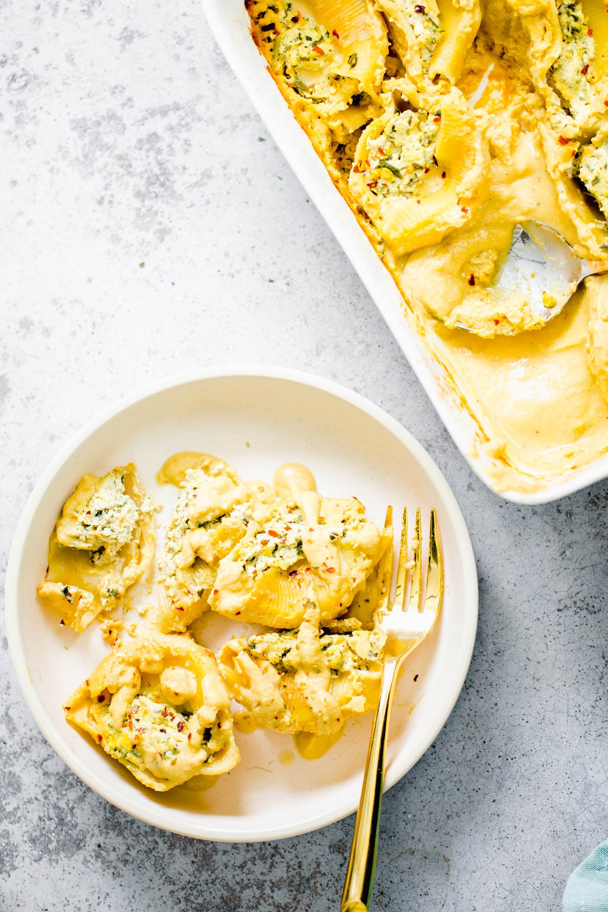 vegan stuffed shells overhead shot of vegan stuffed shells with tofu ricotta and butternut squash