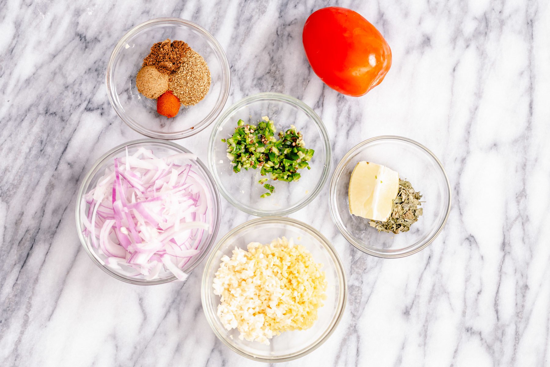 vegan aloo gobi  ingredients needed for making vegan aloo gobi