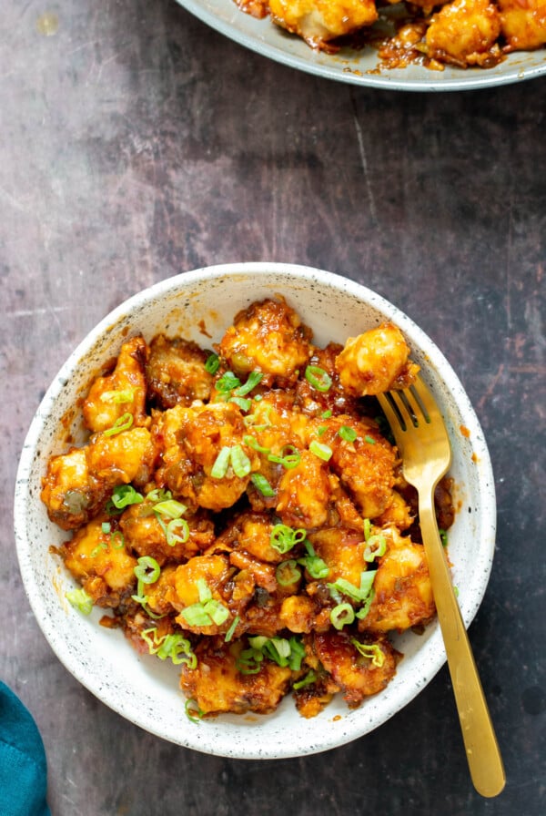 cauliflower manchurian in a bowl