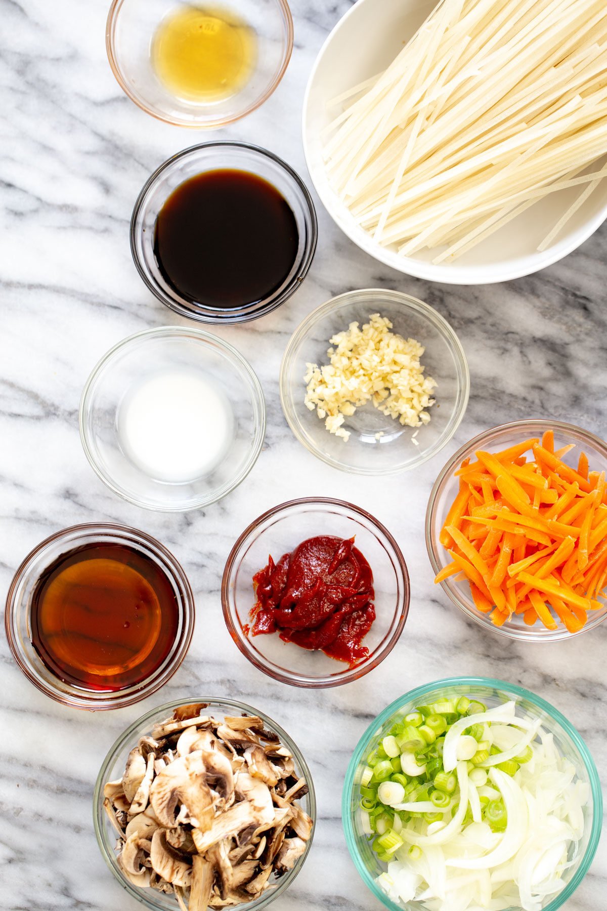 Gochujang Noodles  ingredients for Korean Gochujang Noodles