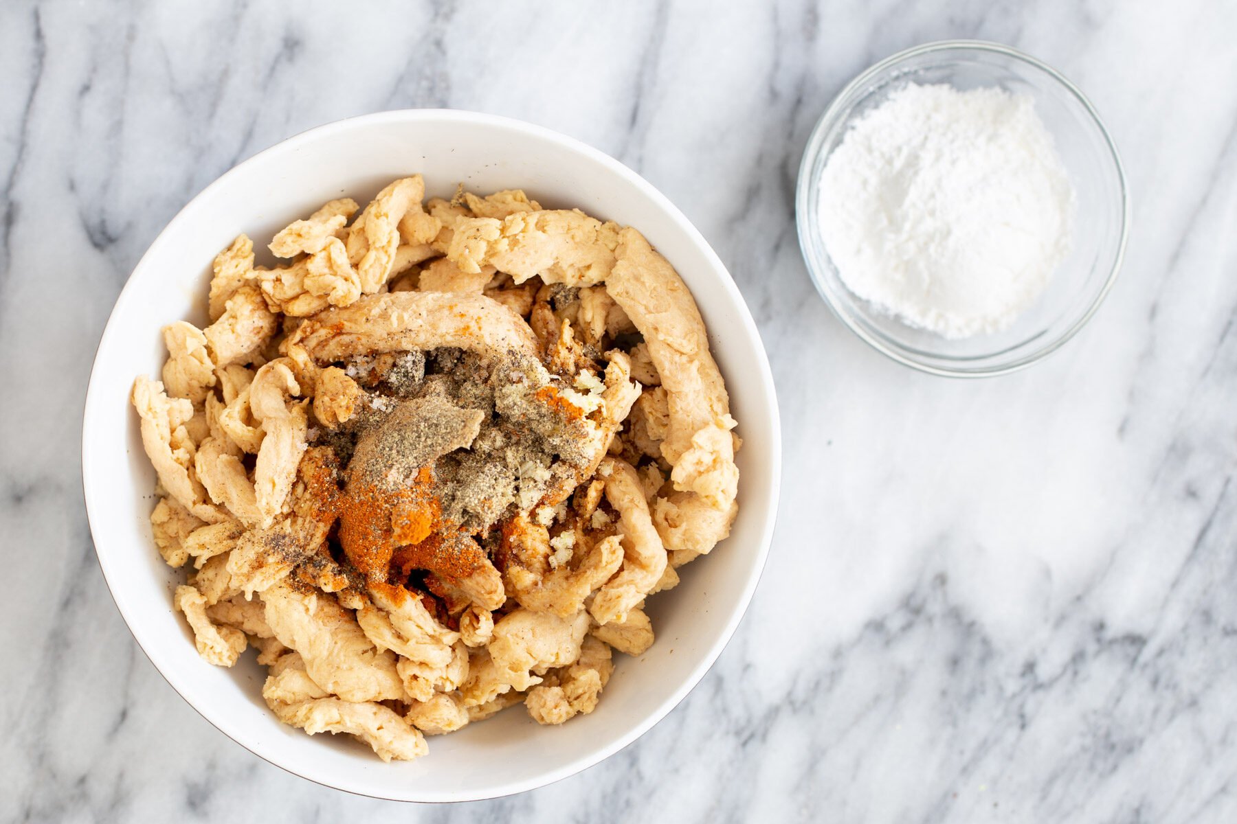 redydrated chicken soycurls sprinkled with spices