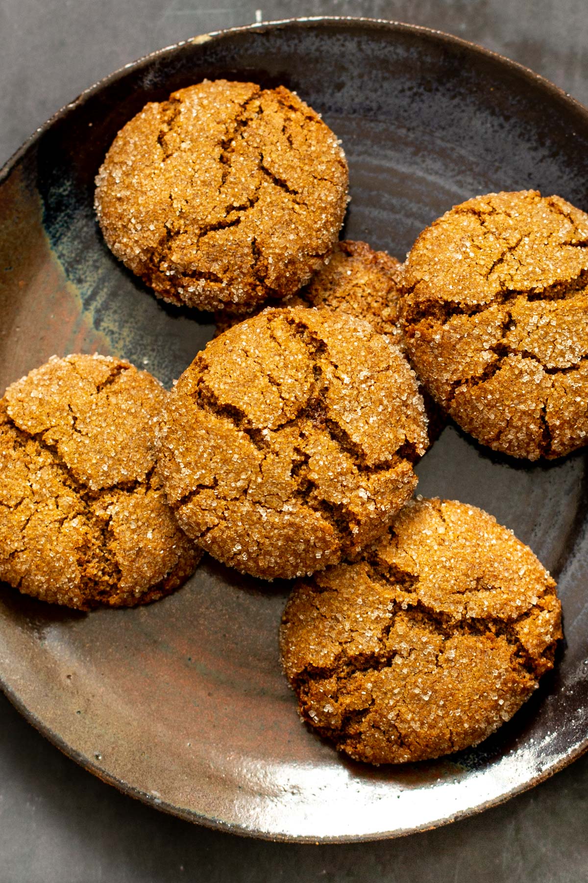 vegan gingerbread cookies on a plate