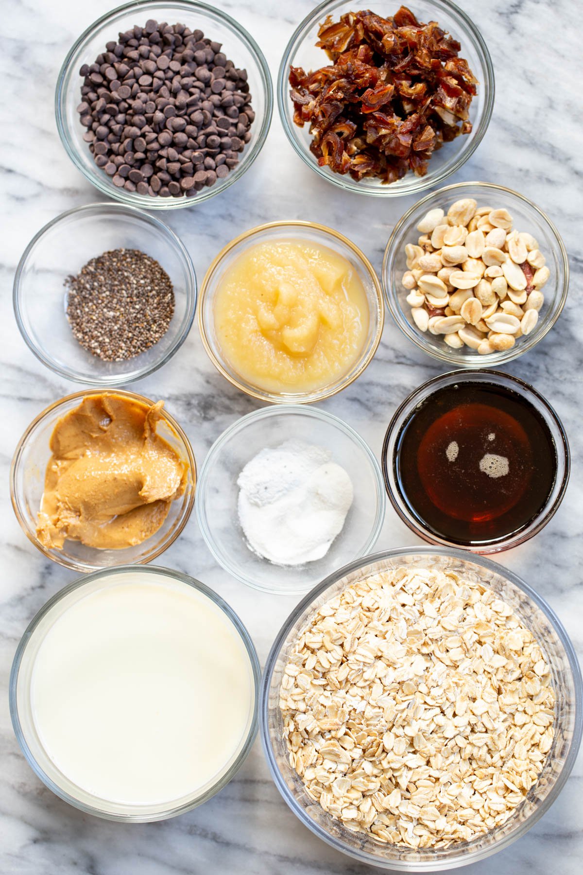 snickers baked oatmeal  ingredients needed for making snickers baked oatmeal