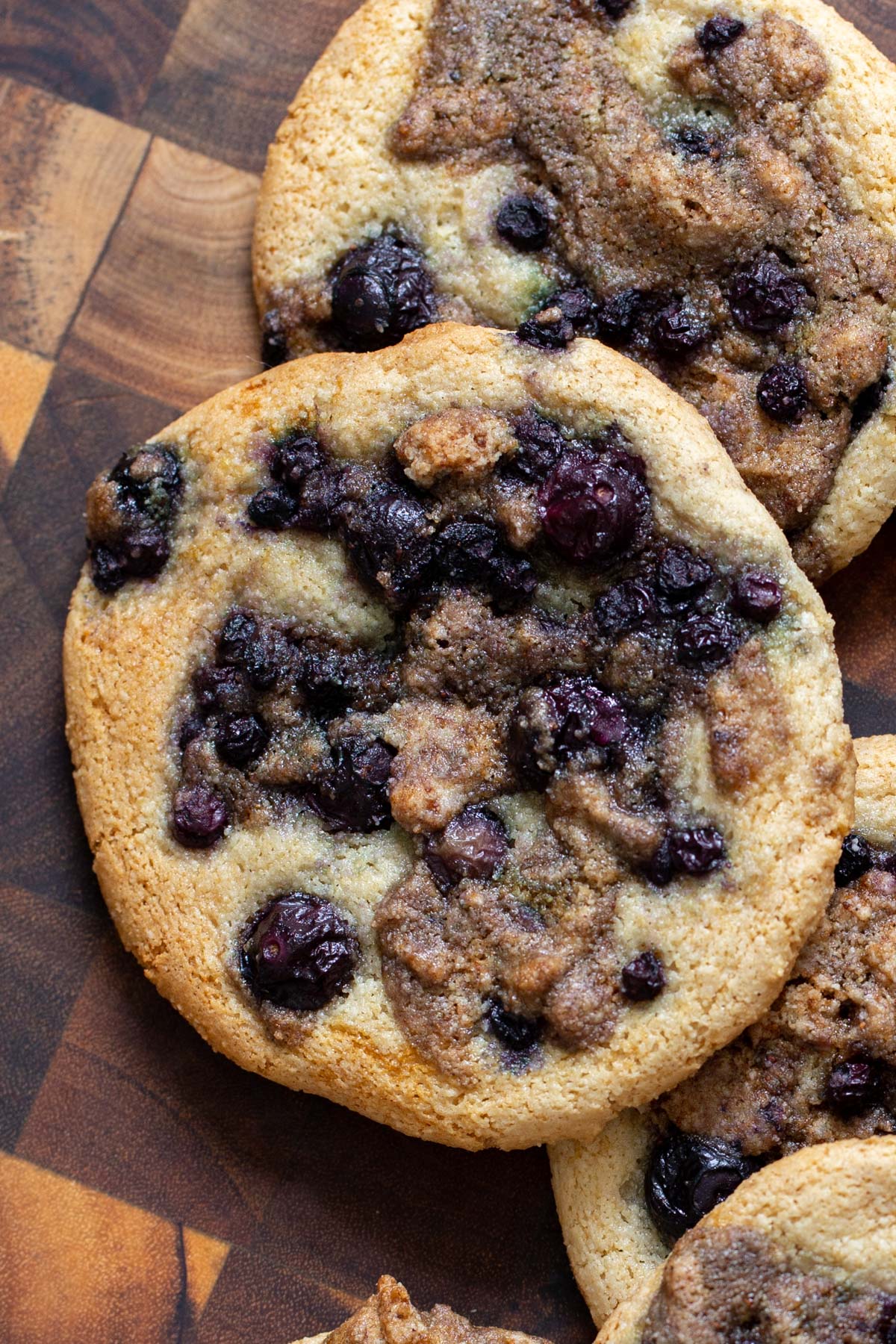 blueberry muffin cookies on a chopping board