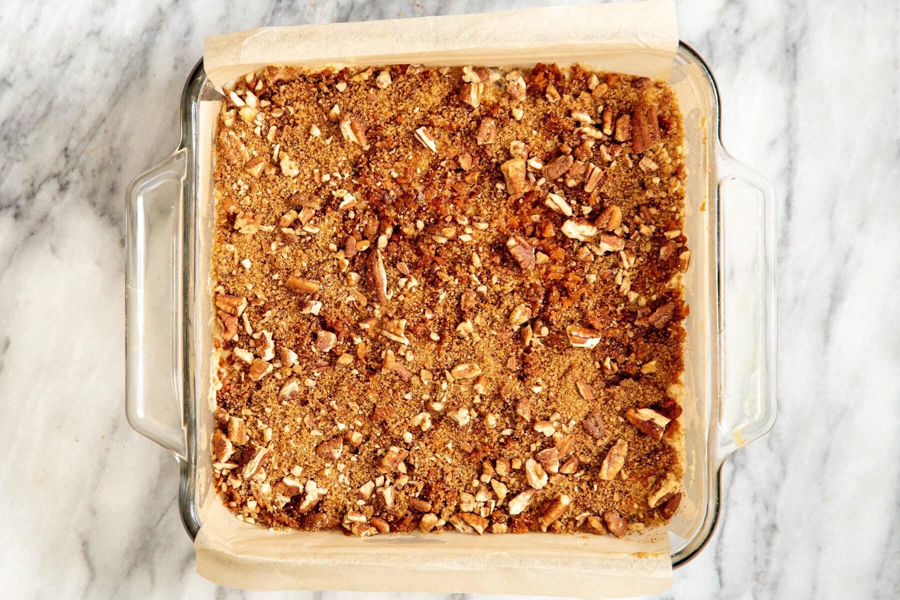 freshly baked vegan carrot cake bars with cinnamon sugar streusel topping