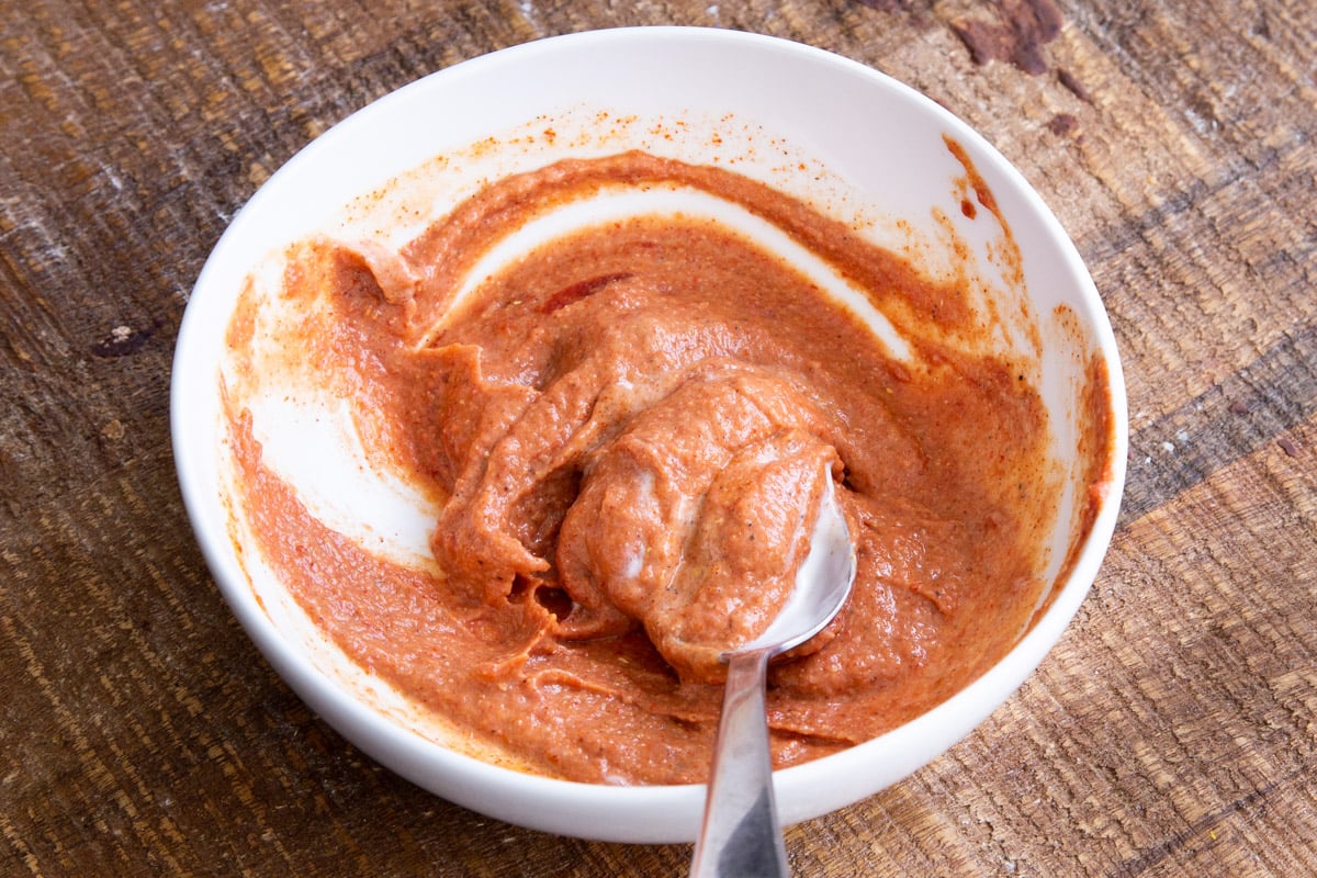 Indian spiced creamy tikka masala dressing in a small bowl