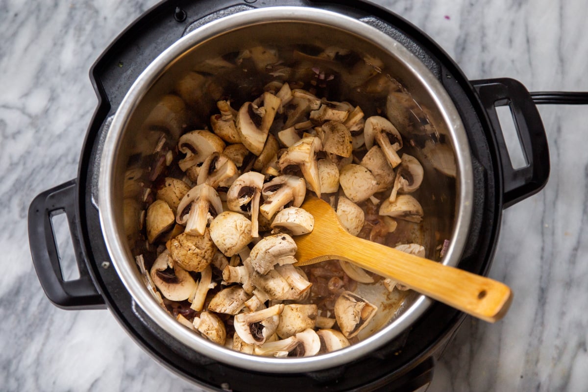 quartered mushrooms in an Instant Pot