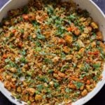 podi rice in the pan after cooking