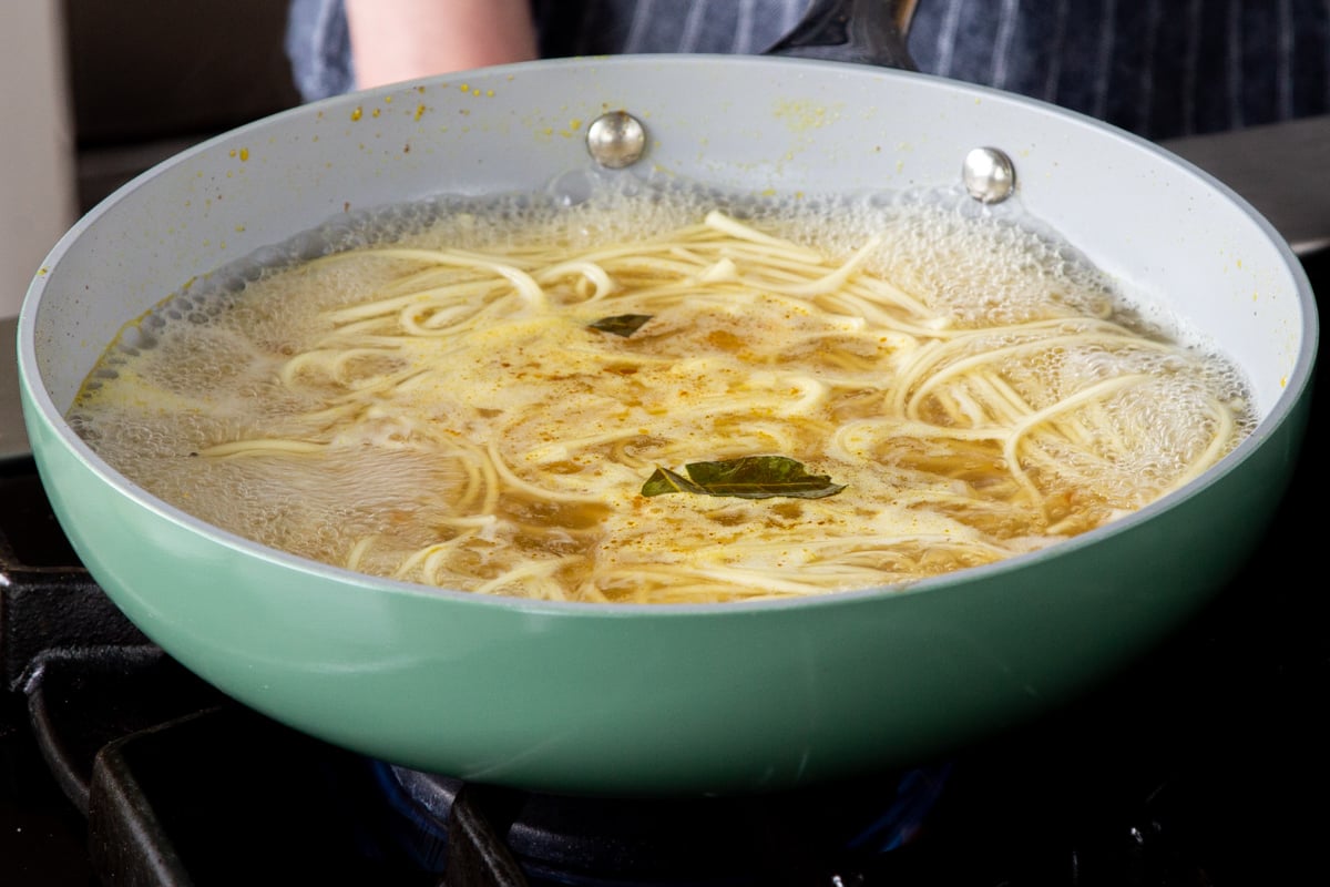 noodles in the pan, after cooking