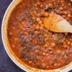 panful of harissa chickpeas after cooking but before stirring, so you can see the glaze on top